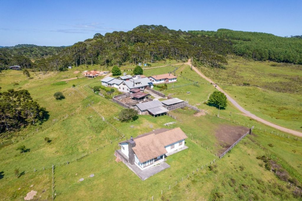 Vista aérea da sede da fazenda